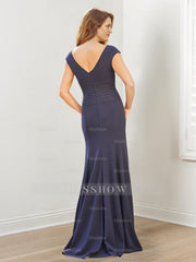 Mother of the Bride Column/Sheath Dresses Featuring Split Sides and Sequins