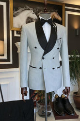 New Offwhite Double-Breasted Shawl Lapel Men’s Suit