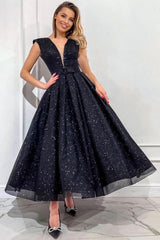 Obsessing Long Black A-line V-neck Sleeveless Sequined Prom Evening Dresses