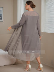 Off-the-Shoulder Plus Size Mother of the Bride Dress with 3/4 Sleeves and Jacket Knee-Length Sheath/Column Style
