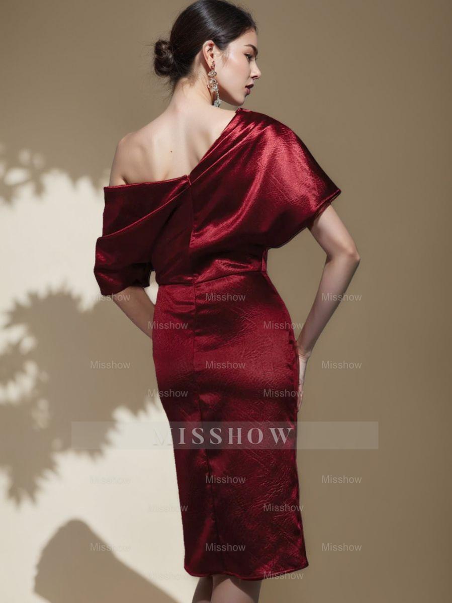 Off-the-Shoulder Short Sleeve Sheath Cocktail Dress with Ruched Knee-Length Column Design