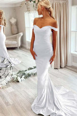 Off the Shoulder Sleeveless Mermaid Long Formal Dress With Pleated