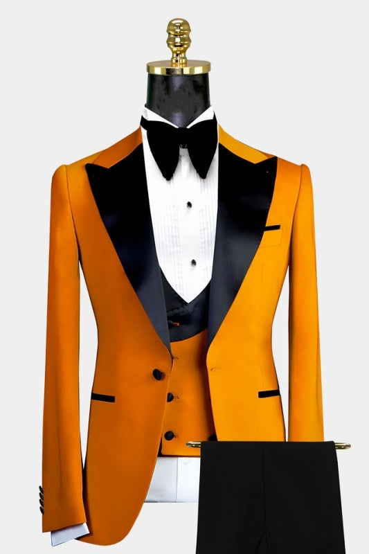 Orange Peaked Lapel Three-Piece Close-Fitting Prom Suit