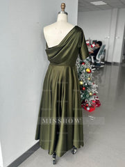 Plus Size A-Line Princess Ankle-Length One-Shoulder Mother of the Bride Dress with Ruffles and Half Sleeves