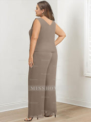Plus Size Floor-Length Chiffon Pantsuit for the Mother of the Bride with Round Neck and Applique Jacket