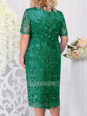 Plus Size Tea-Length Mother of the Bride Dress with Scoop Neck and Appliques