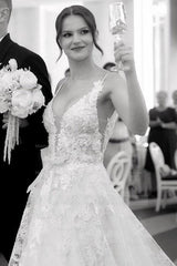 Pretty Ivory V-Neck Sleeveless A-Line Wedding Dress with Appliques