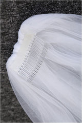 Princess Cute Lace Cut Edge 1.5*3M Wedding Veils with Appliques