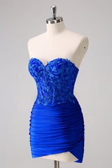 Red Sweetheart Bodycon Corset Homecoming Dress with Beading