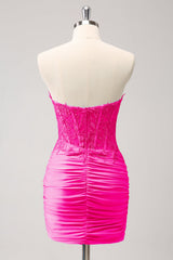 Red Sweetheart Bodycon Corset Homecoming Dress with Beading