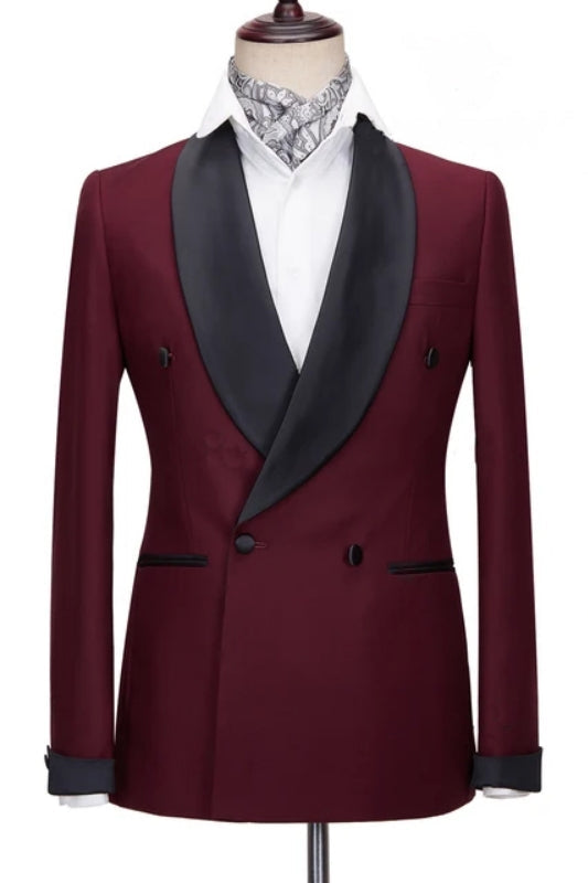 Refined Burgundy Shawl Lapel Double Breasted Wedding Suit