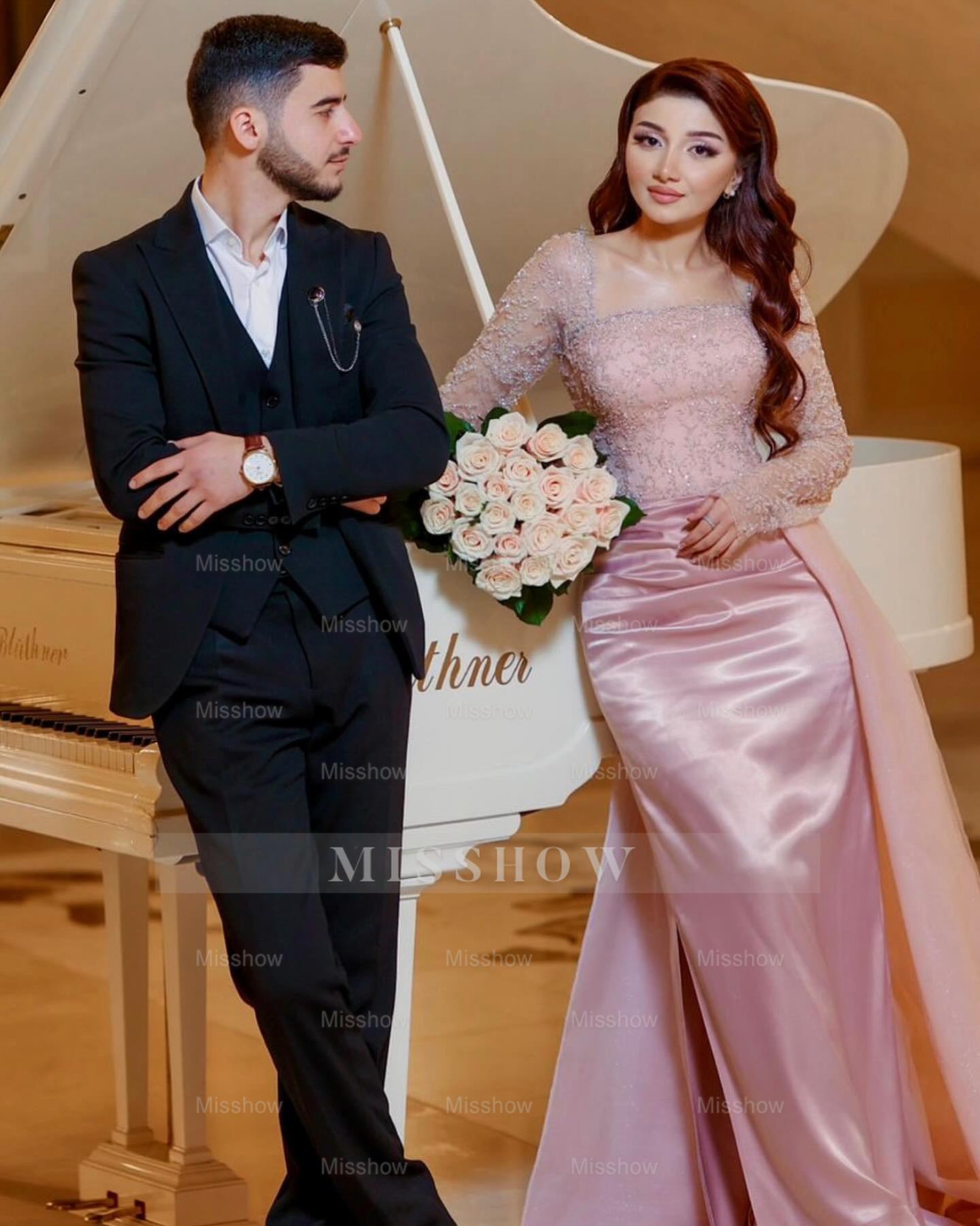 Romantic Pink Square Long-Sleeve Mermaid Evening Dress with Detachable Train