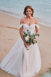 Romantic White A-Line Sweetheart Off-The-Shoulder Sleeveless Long Tulle Wedding Dresses With Appliques