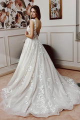 Romantic White A-Line V-Neck Sleeveless Backless Lace Cathedral Train Wedding Dresses With Appliques