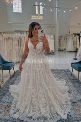 Romantic White Lace A-Line V-Neck Spaghetti Strap Sleeveless Backless Sweep Train Tulle Wedding Dresses With Appliques