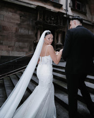 Romantic White Mermaid Sweetheart Spaghetti Straps Sleeveless Beaded Sweep Train Tulle Wedding Dress