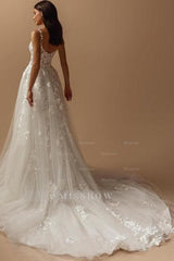 Romantic White Square Spaghetti Strap A-Line Sleeveless Court Train Tulle Wedding Dresses With Appliques