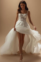 Romantic White Square Spaghetti Strap A-Line Sleeveless Court Train Tulle Wedding Dresses With Appliques