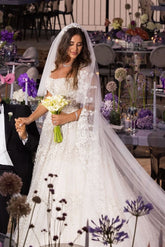 Romantic White Strapless Sleeveless Beaded Ball Gown Tulle Long Wedding Dresses With Appliques