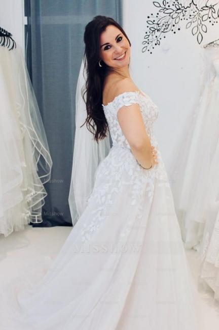Romantic White Sweetheart A-Line Off-The-Shoulder Floor-Length Tulle Long Lace Wedding Dresses With Appliques