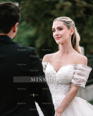 Romantic White Sweetheart Off-The-Shoulder Sequined Ball Gown Cathedral Train Tulle Wedding Dresses With Appliques