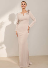 Scoop Neck Sheath/Column Dress for Mother of the Bride & Groom Featuring 3D Floral Details