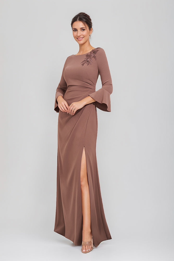 Scoop Neck Sheath/Column Dress for Mother of the Bride & Groom with Appliques and Side Split