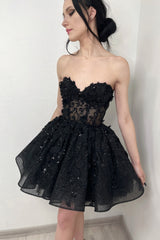 Sexy Black Ball Gown Sweetheart Lace Sleeveless Sequined Tulle Mini Prom Dresses With Appliques
