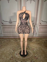 Sexy Black One-Shoulder Beaded Sleeveless Homecoming Dress Backless Column Tulle Short Mini Dresses With Rhinestones