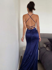 Sheath/Column Silk like Satin Ruched Sleeveless Halter Prom Evening Dresses