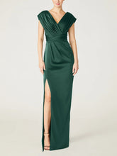 Sheath/Column V-Neck Sleeveless Floor-Length Mother Of The Bride Dress with Ruffles