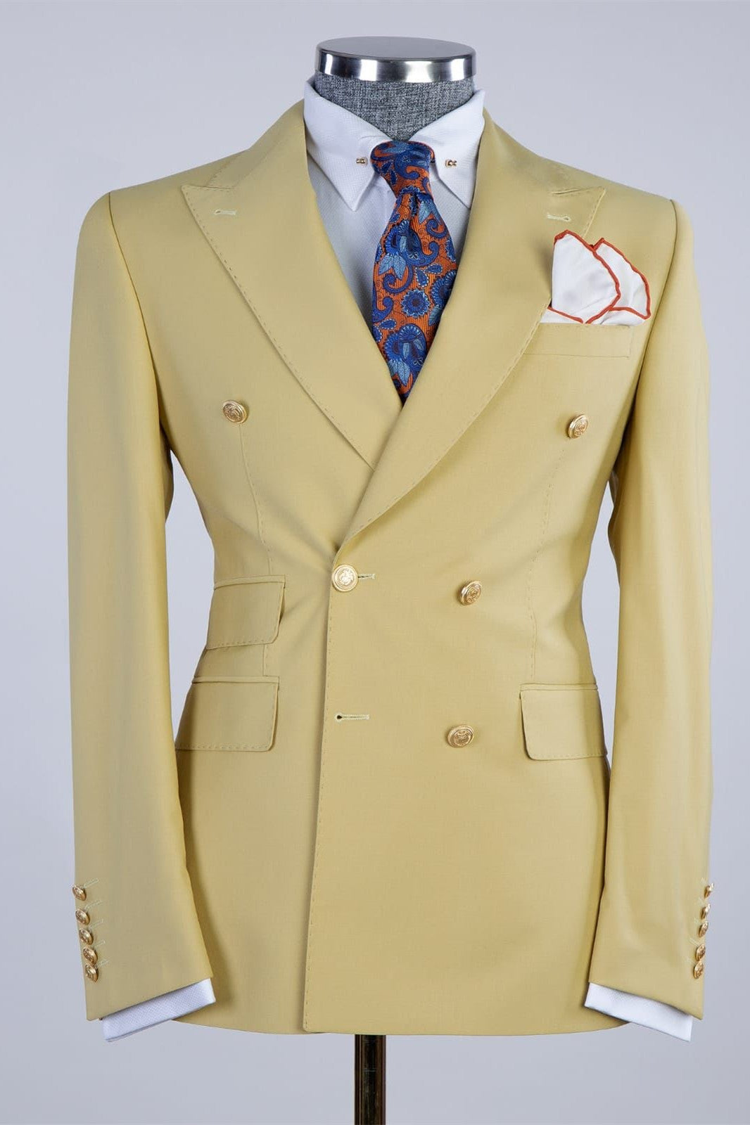 Shiny Yellow Double Breasted Peak Lapel Prom Men’s Suits