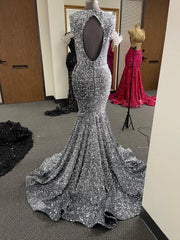 Silver Grey Ombre Mermaid Prom Dress Illusion Scoop Neck Off Shoulder Pearl Crystal Lace Applique Keyhole Open Back Sequin Cathedral Train Gown