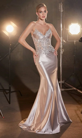 Champagne spaghetti straps applique mermaid evening dress