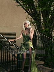 Simple Green Sweetheart Sleeveless A-Line Prom Dress with Slit and Ruffles