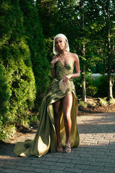 Simple Green Sweetheart Sleeveless A-Line Prom Dress with Slit and Ruffles