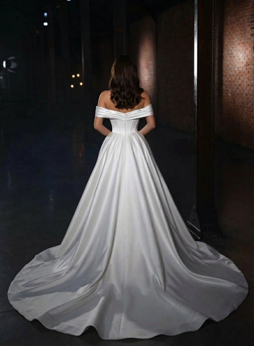 Simple Off-the-shoulder Satin A-line Sleeveless Wedding Dresses With Detachable Train