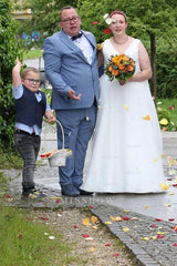 Simple White V-Neck Sleeveless A-line Wedding Dress with Rhinestones