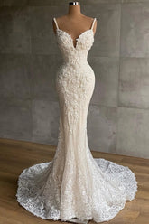 Spaghetti Strap Sweetheart Centre V Notch All-Over 3D Baroque Floral Vine Lace Pearl Bead Fitted Mermaid Wedding Dress Chapel Train Scalloped Lace Hem