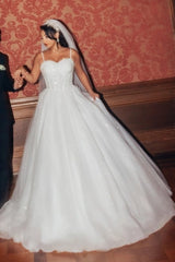 Spaghetti Strap Sweetheart Dense Beaded Crystal Corset Glitter Tulle Princess Ball Gown Wedding Dress Cathedral Train
