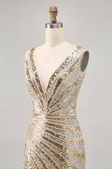 Sparkly Golden V-Neck Short Tight Homecoming Dress with Beading