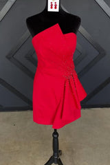 Sparkly Red Satin Tight Strapless Short Ruffled Homecoming Dress with Beading