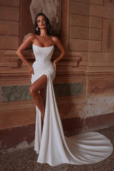 Strapless Sleeveless Long Mermaid Formal Dress With Split Pleated