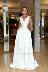 Straps Sleeveless High Waist Long Formal Dress With Pockets Pleated