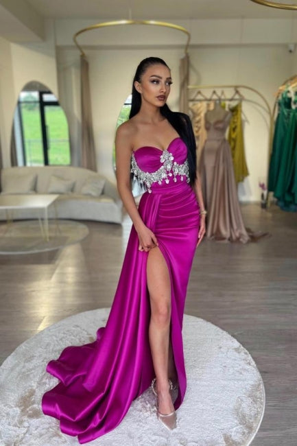 Stunning Purple Sweetheart A-Line Beaded Sleeveless Satin Panel Train Ruffle Evening Dresses With High Slit