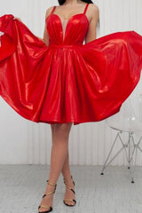 Stunning Short Red A-line Spaghetti Straps V-neck Homecoming Dresses