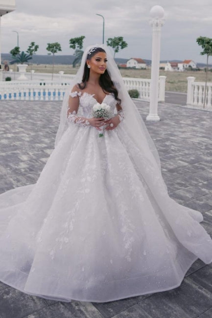 Stunning Sweetheart Floor-Length Long Sleeve Beaded Tulle Ball Gown Wedding Dresses with Appliques