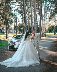 Stunning White Sweetheart Ball Gown Off-The-Shoulder Sleeveless Cathedral Train Ruffles Tulle Wedding Dresses