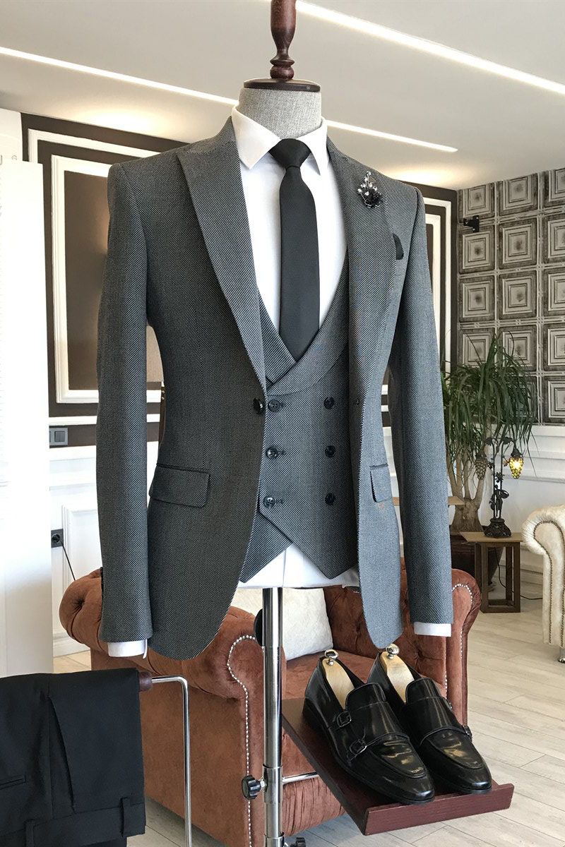 Stylish Dark Gray Small Plaid Peak Lapel Two Flaps Men’s Business Suit