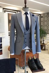 Stylish Gray Peaked Lapel Three-Piece Men's Prom Suit